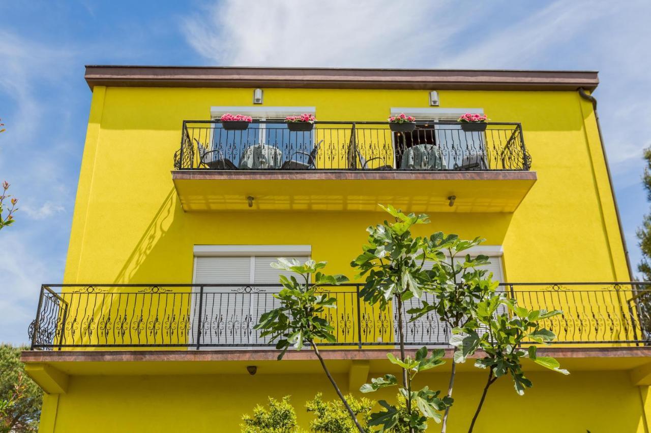 Apartment Mery 풀라 외부 사진